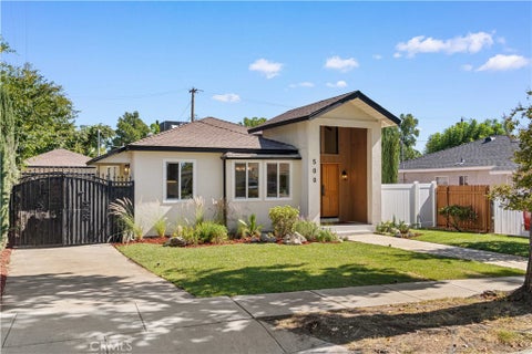 Photo of 500 Santa Paula Avenue, Pasadena, CA 91107 (MLS # TR26225982)