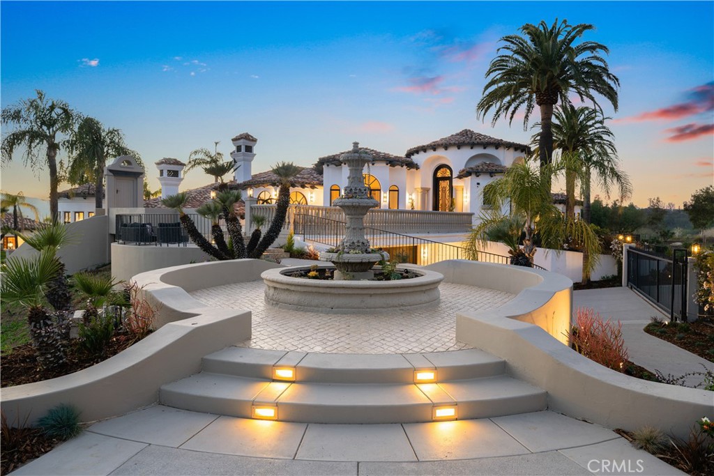 1090 Vista Ridge Lane