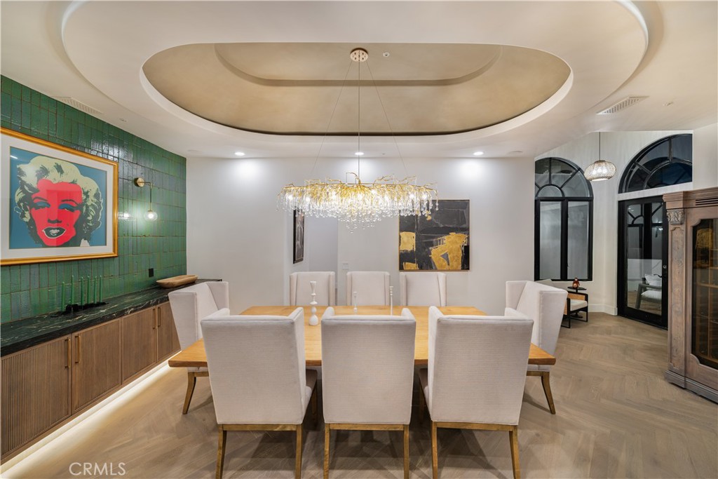 Country Club Estates (785) - Residential