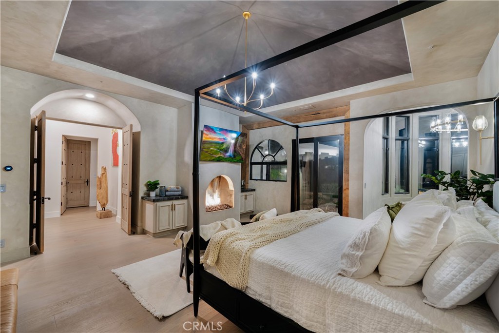 Country Club Estates (785) - Residential