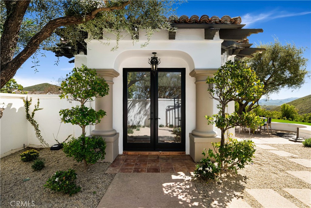 Country Club Estates (785) - Residential