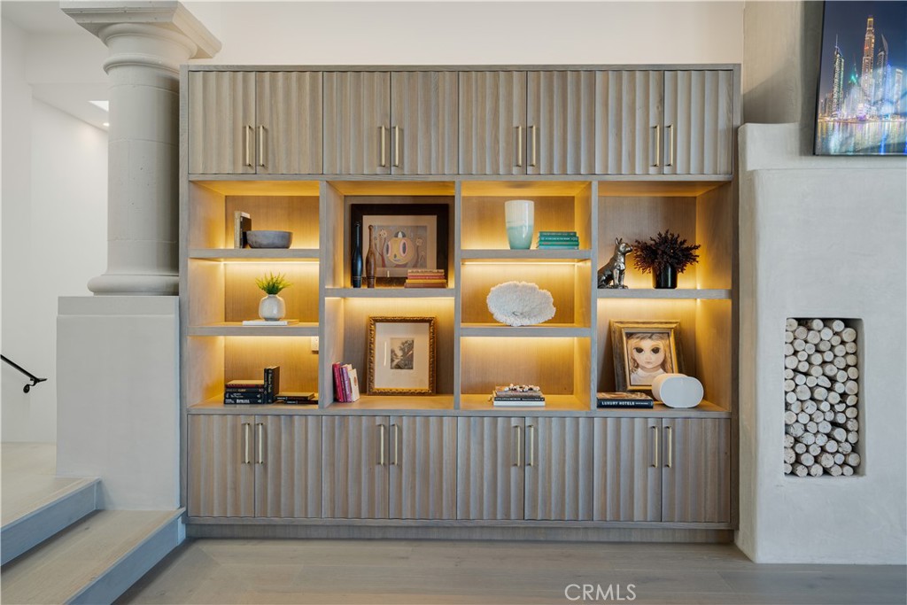 Country Club Estates (785) - Residential