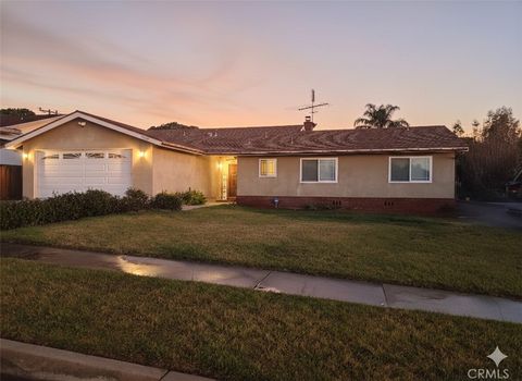 Photo of 35617 Panorama Drive, Yucaipa, CA 92399 (MLS # PT26040506)