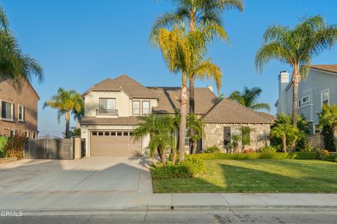 Photo of 490 Peter Place, Simi Valley, CA 93065 (MLS # V1-33769)