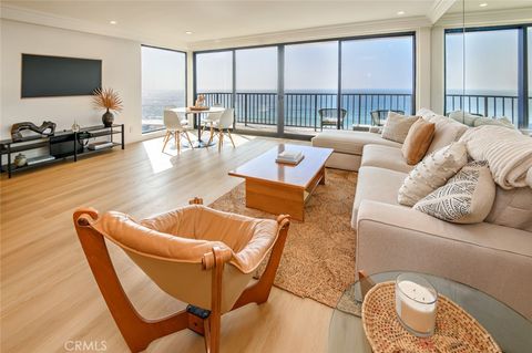 Photo of 721 Esplanade #301, Redondo Beach, CA 90277 (MLS # PV25247708) Photo of 721 Esplanade #301, Redondo Beach, CA 90277 (MLS # PV25247708)