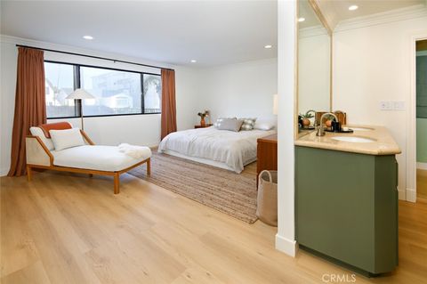 Tiny photo for 721 Esplanade #301, Redondo Beach, CA 90277 (MLS # PV25247708)