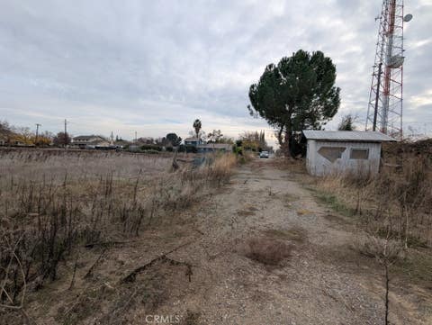 Photo of 6534 E County Road 49 1/2, Willows, CA 95988 (MLS # SN26170964)