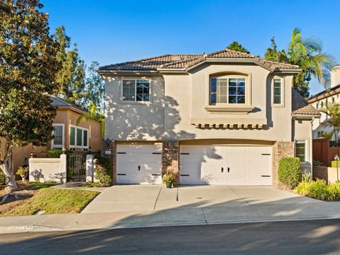 Photo of 5572 Foxtail Loop, Carlsbad, CA 92010 (MLS # NDP2609646)