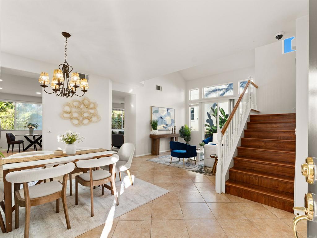 5572 Foxtail Loop