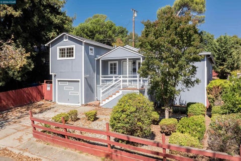 Photo of 640 Henry St ST, Vallejo, CA 94591 (MLS # 41149474)