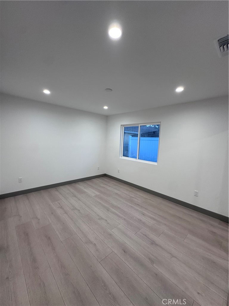 9947 Saticoy