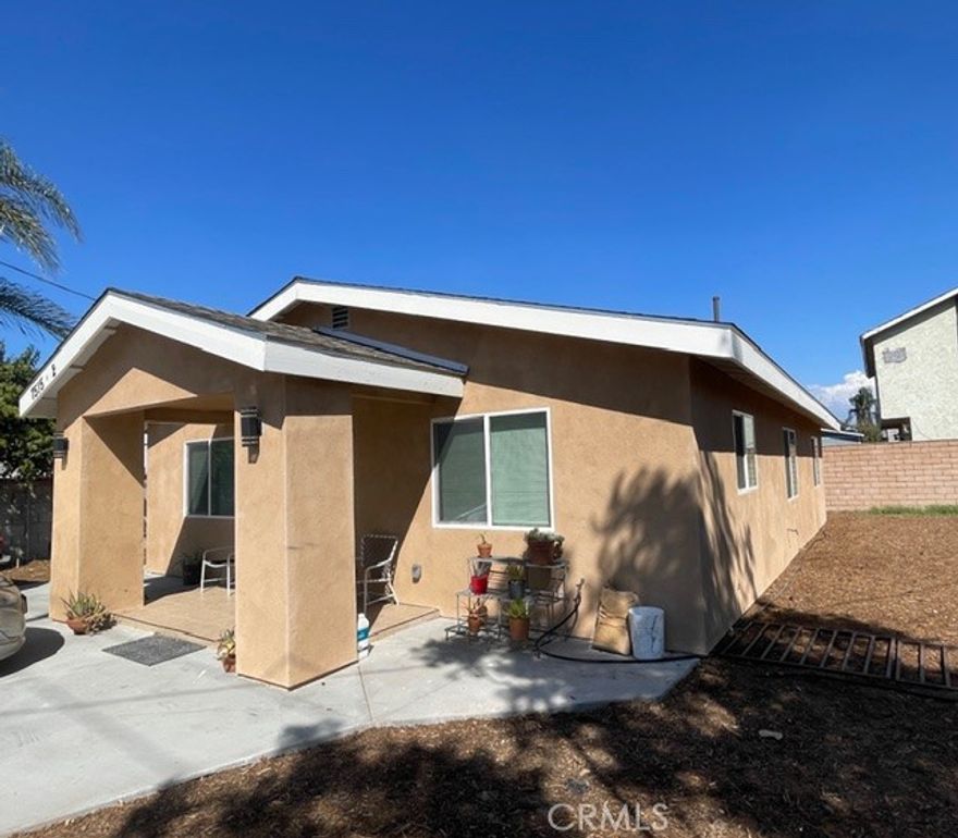 Two Houses in an Excellent location Corner Lot close to 210Fwy & Schools Must come and see the Independent Lot,  Location !!!

 One house 3beds/1bath is currently occupied the NEW HOUSE 2025 3beds/2baths is  a must see.
