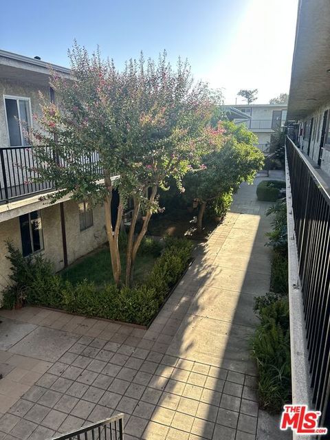 Photo of 8800 Cedros Avenue #219, Panorama City, CA 91402 (MLS # 25608127) Photo of 8800 Cedros Avenue #219, Panorama City, CA 91402 (MLS # 25608127)