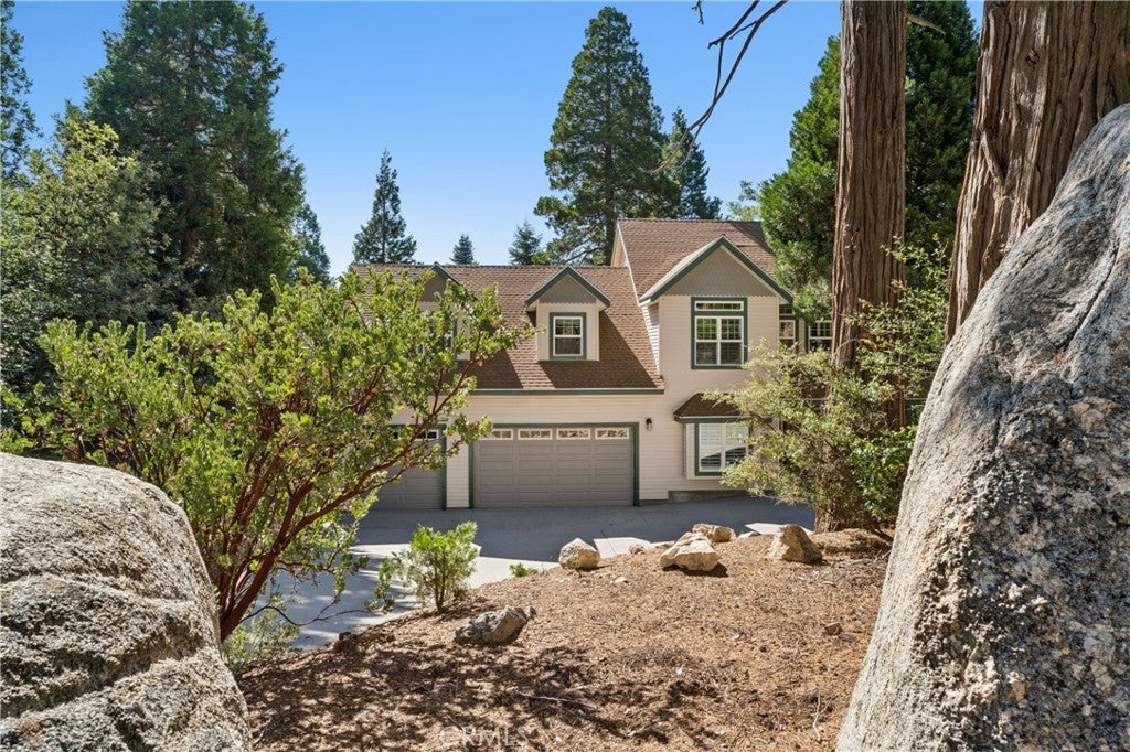 296 Grass Valley