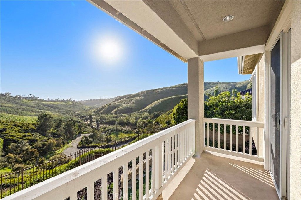 Photo of 1010 Calle De Los Arboles, San Clemente, CA 92673 (MLS # OC26055179)