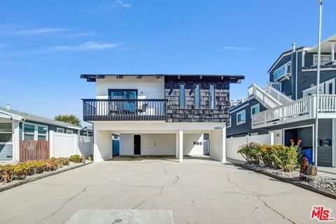 Photo of 1083 Montauk Lane #3, Ventura, CA 93001 (MLS # 26742543)