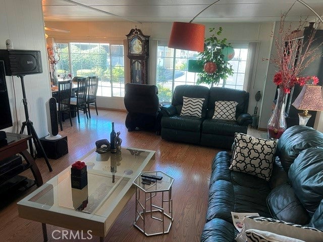 8811 Canoga Avenue 109