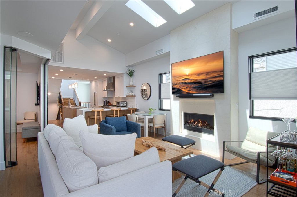 502 1/2 Begonia, Corona Del Mar CA 92625 - Photo 8