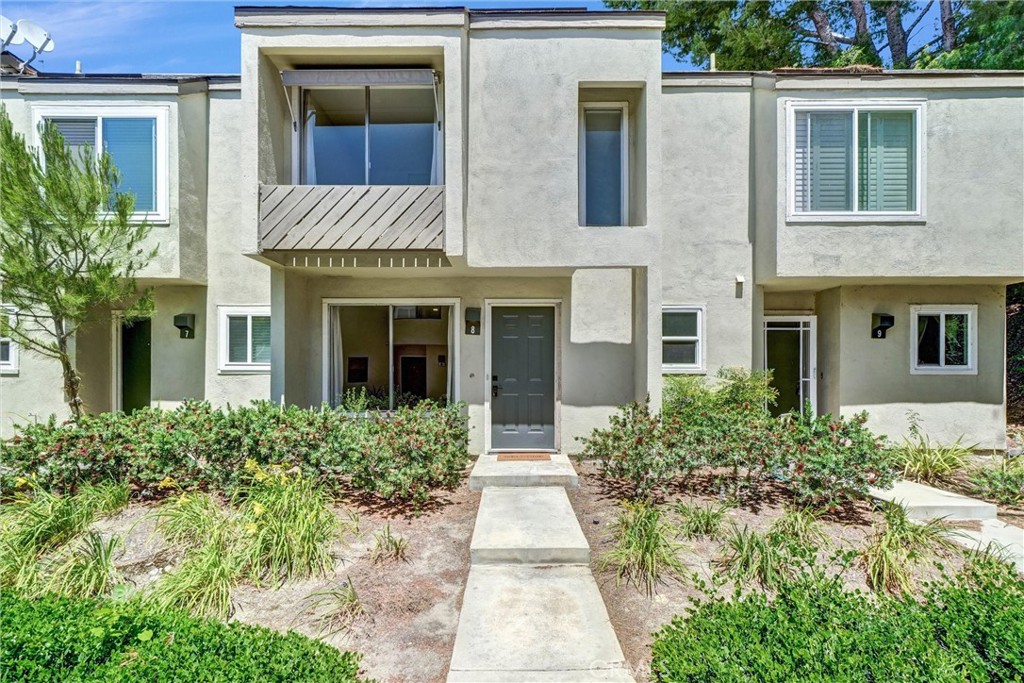 307 N Singingwood 8