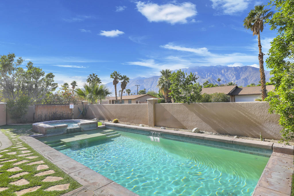 2990 N Biskra Road