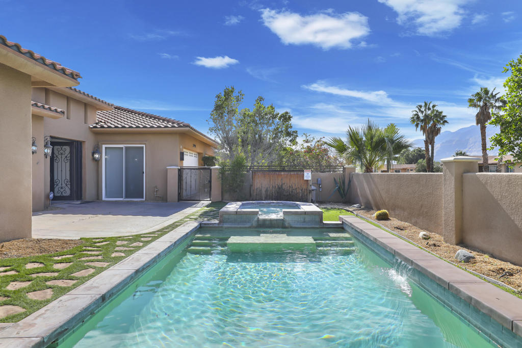 2990 N Biskra Road