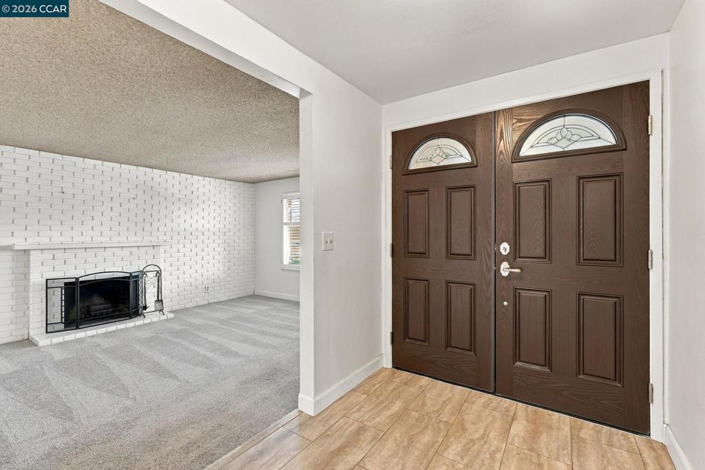 37 San Piedras Pl
