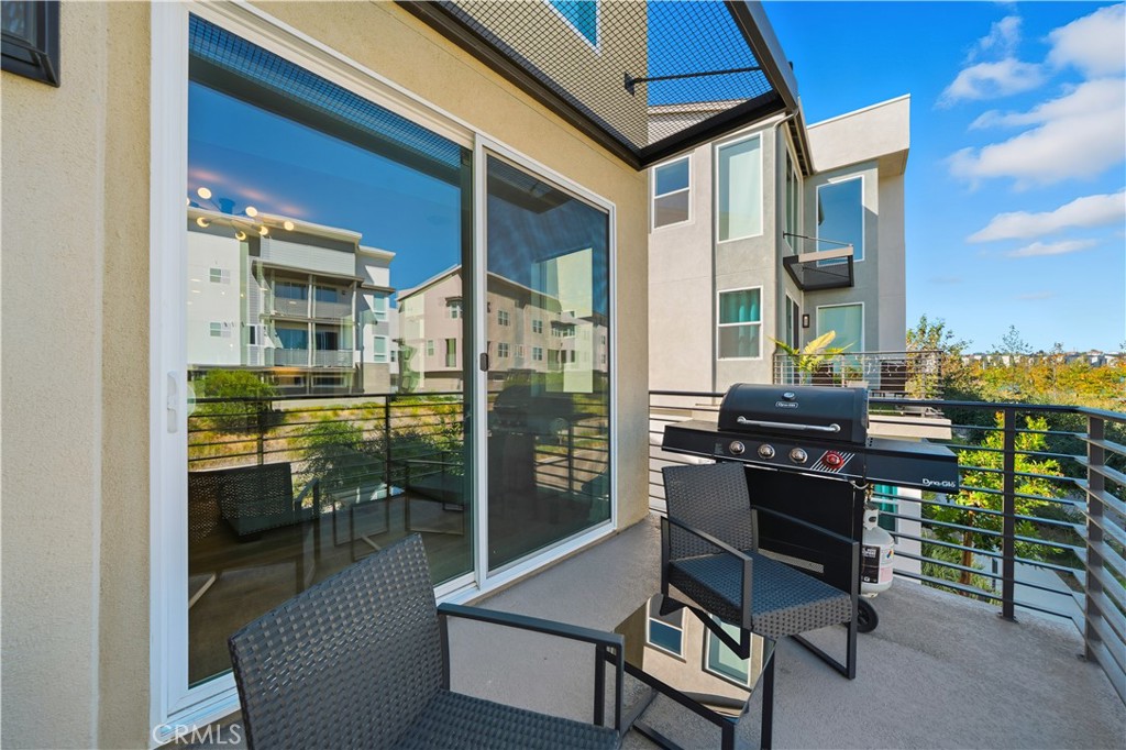 Mira Mesa - Residential