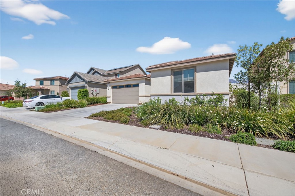 6007 Sierra Place