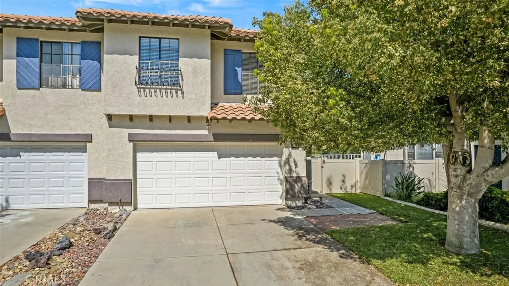 Corona, California 92882, United States, 3 Bedrooms Bedrooms, ,3 BathroomsBathrooms,Residential,Active,160004