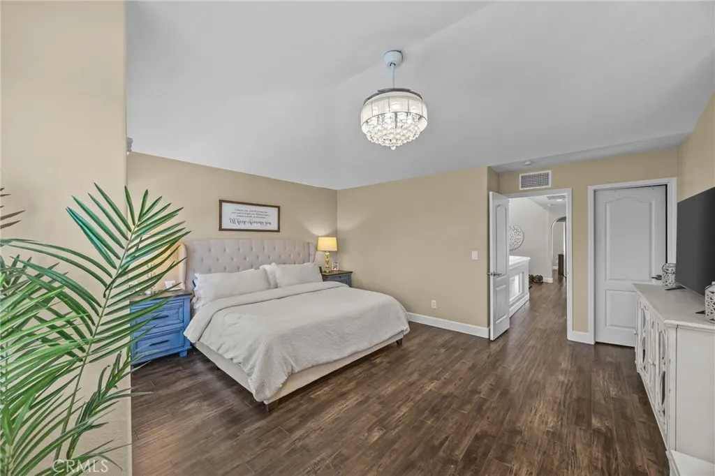 Corona, California 92882, United States, 3 Bedrooms Bedrooms, ,3 BathroomsBathrooms,Residential,Active,160004