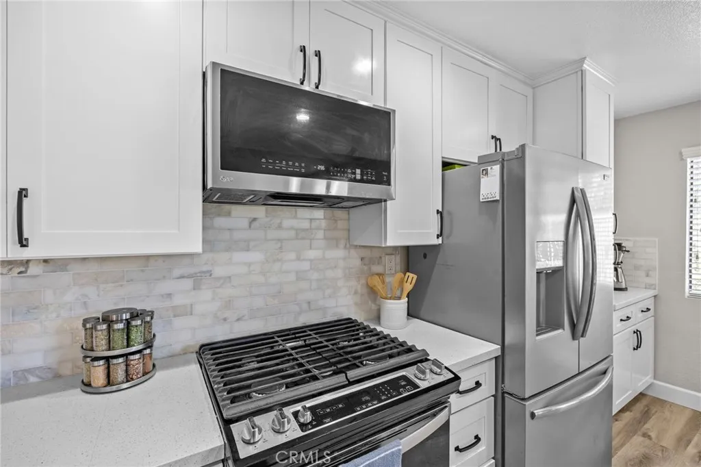 Corona, California 92882, United States, 3 Bedrooms Bedrooms, ,3 BathroomsBathrooms,Residential,Active,160004