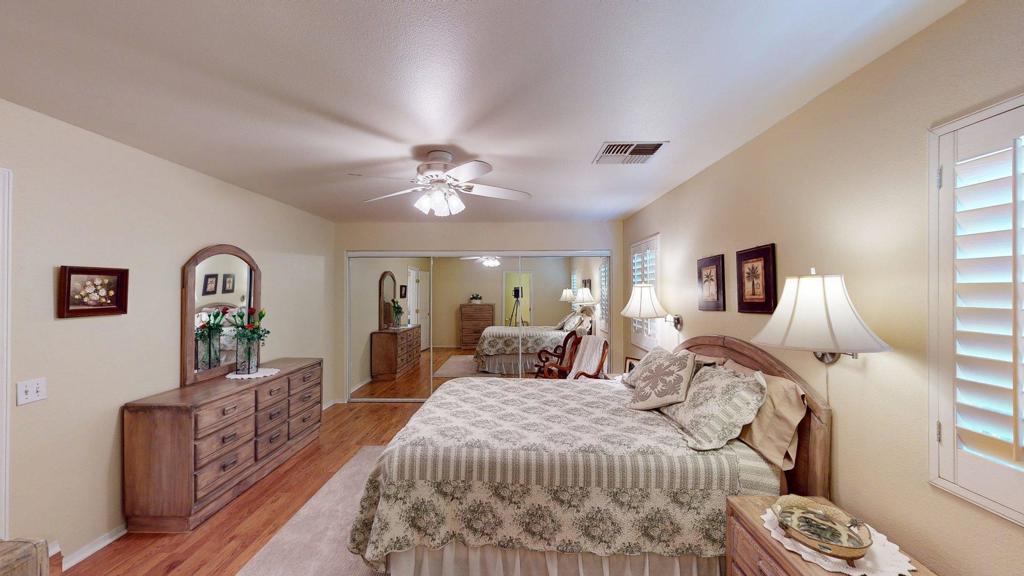 Tri Palm Estates - Residential