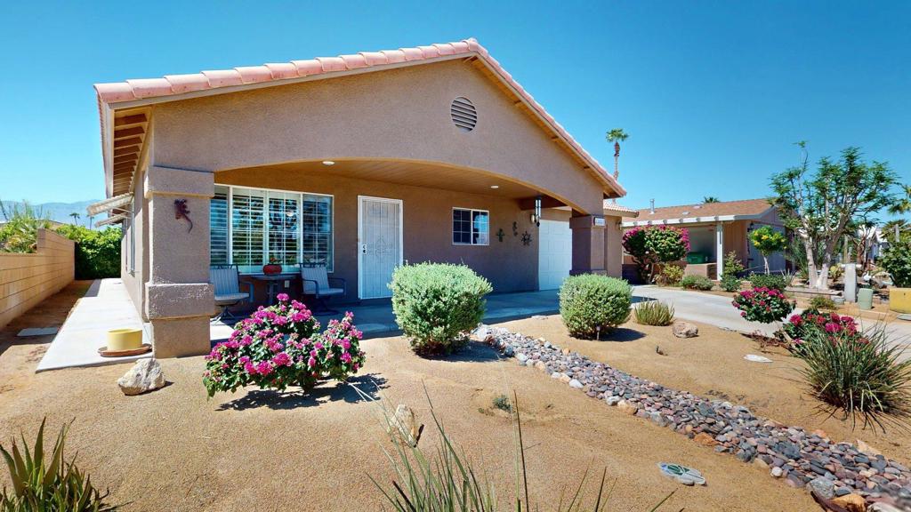 Tri Palm Estates - Residential