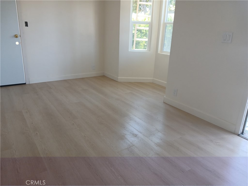 15820 S Harvard