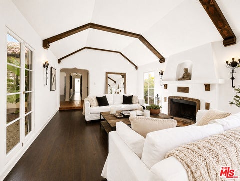 Photo of 352 N Orlando Avenue, Los Angeles, CA 90048 (MLS # 26873789)