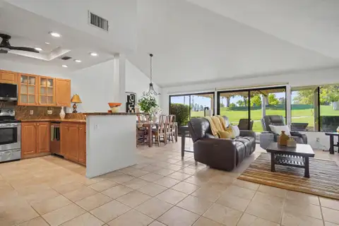 MLS: 219151326DA