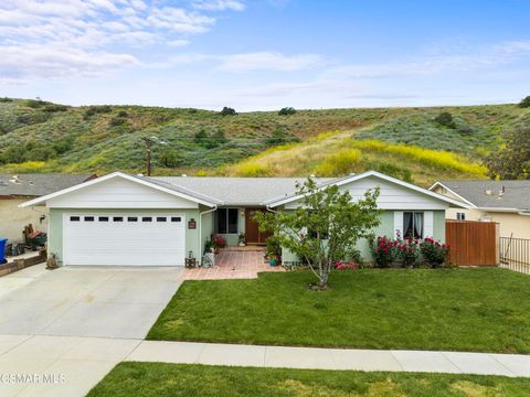 Photo of 617 Sandy Avenue, Simi Valley, CA 93065 (MLS # 223001816)