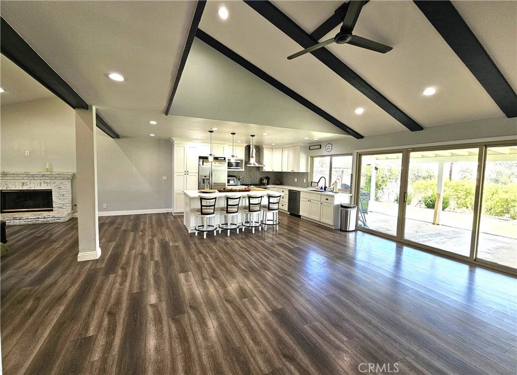 4722 Summit
