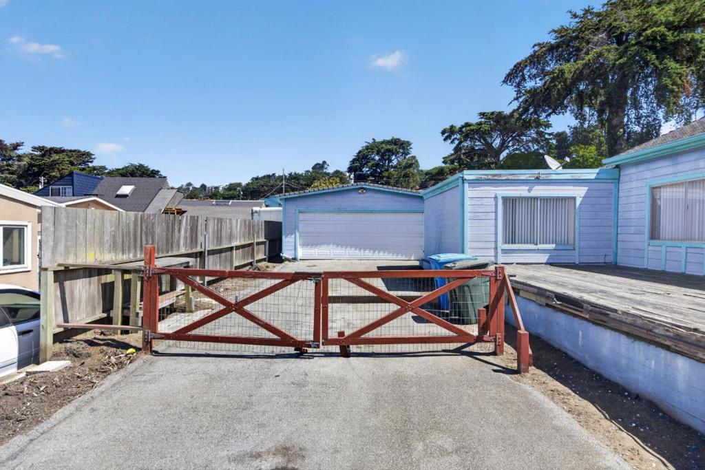 335 Monterey Road