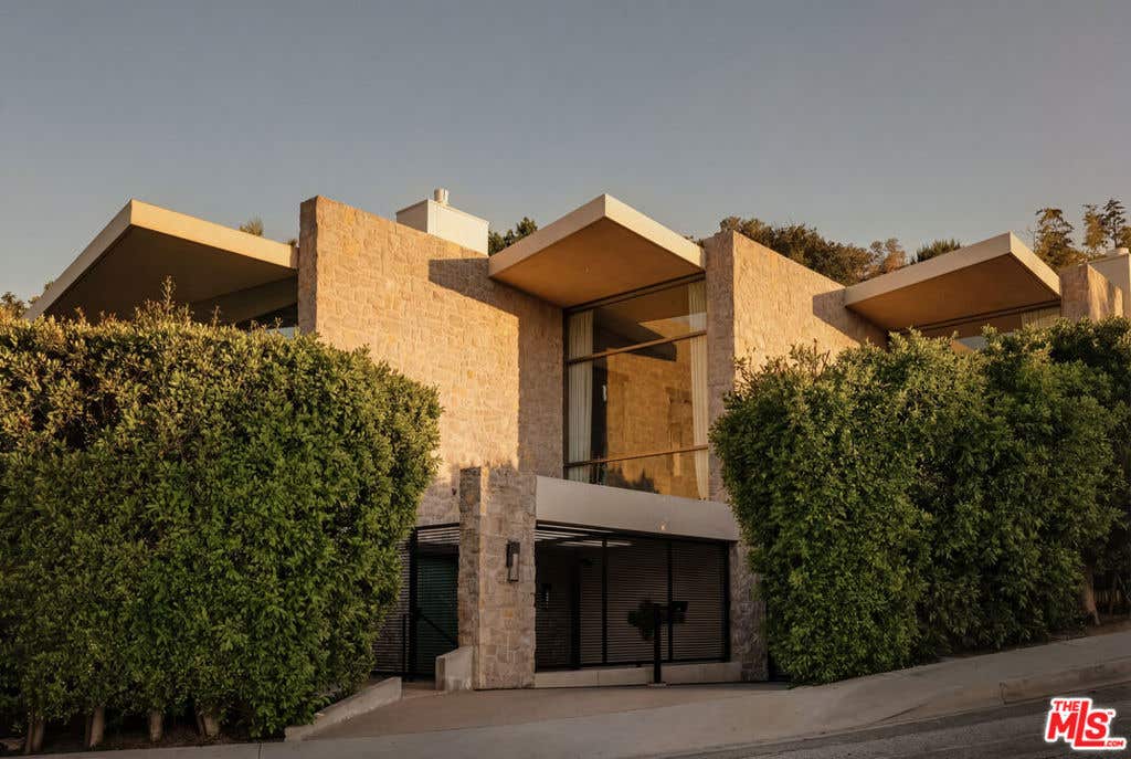Photo of 9233 Swallow Drive, West Hollywood, CA 90069 (MLS # 26862005)