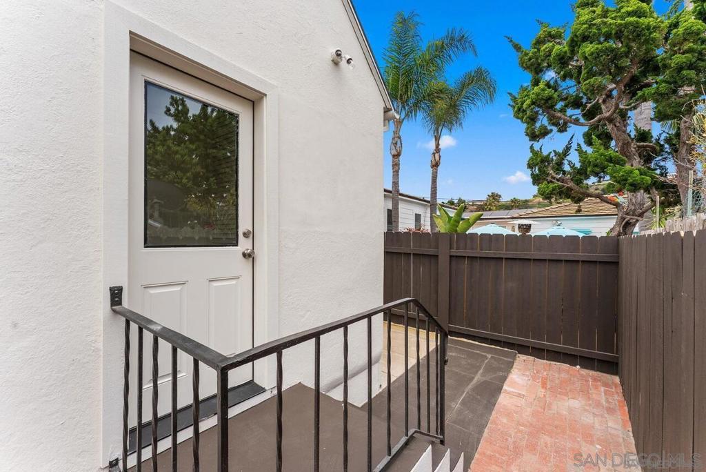 La Jolla - Residential Lease