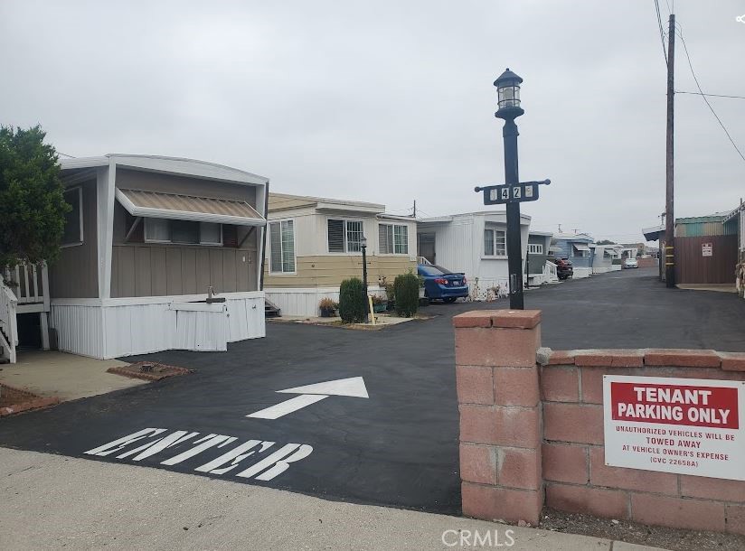 1425 W 132nd Street 1
