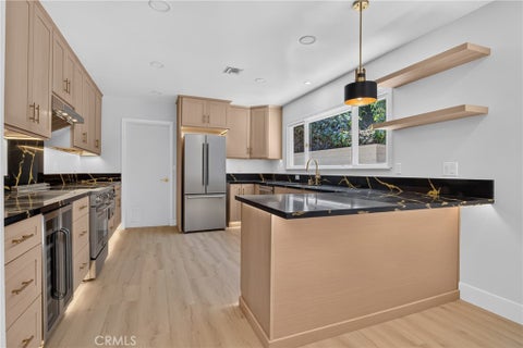 Photo of 3370 Coy, Sherman Oaks, CA 91423 (MLS # SR26190503)