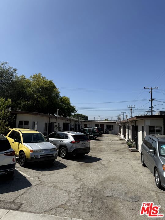 6.3% CAP Rate. 16-unit bungalow-style apartment building situated on a large lot in prime Glendale. Listing price is under market value, offering strong upside potential for the right investor. All units are fully leased on month-to-month terms, allowing flexibility for repositioning. Property features classic California bungalow charm with potential to add private patios. Great unit mix and solid income-producing asset in a high-demand rental market. Close to schools, shopping, and transportation. 8% increase added to rent in October. Open to 1031 Exchange. Showings scheduled after offer is submitted. Drive-by only.