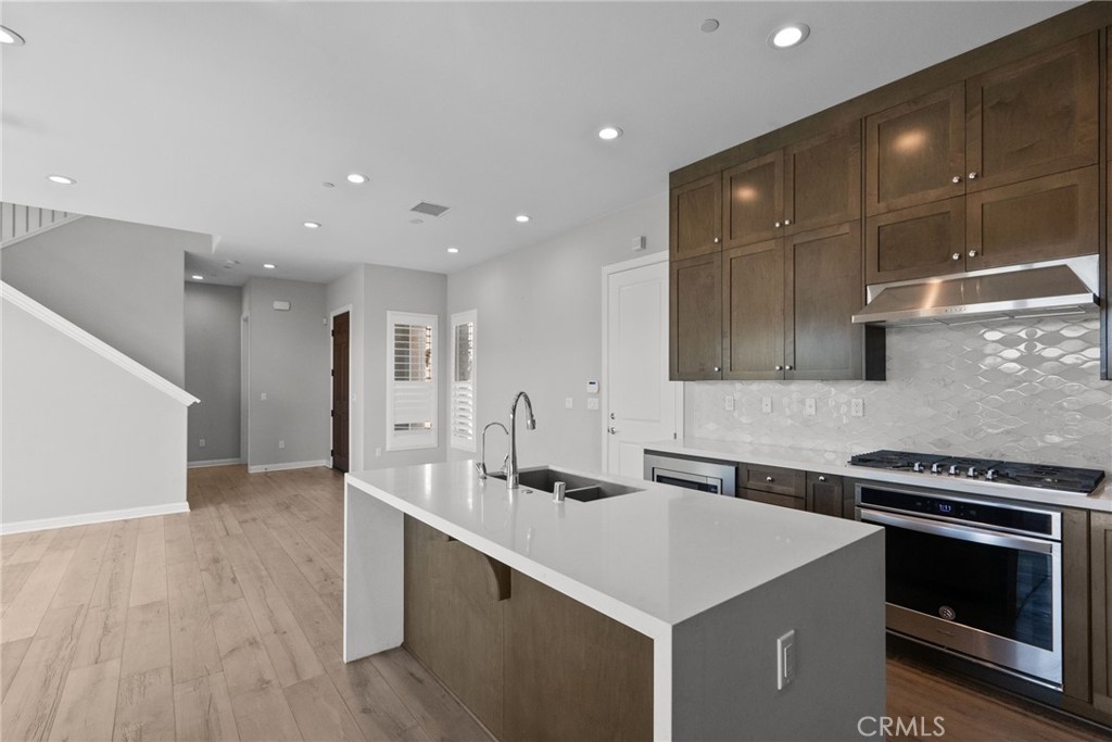 Properties 4 20748 Beech Circle