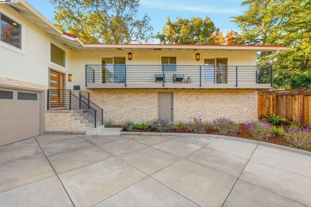 PLEASANTON HGTS - Residential