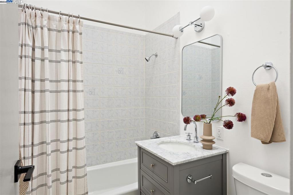 FAIRMONT - Residential