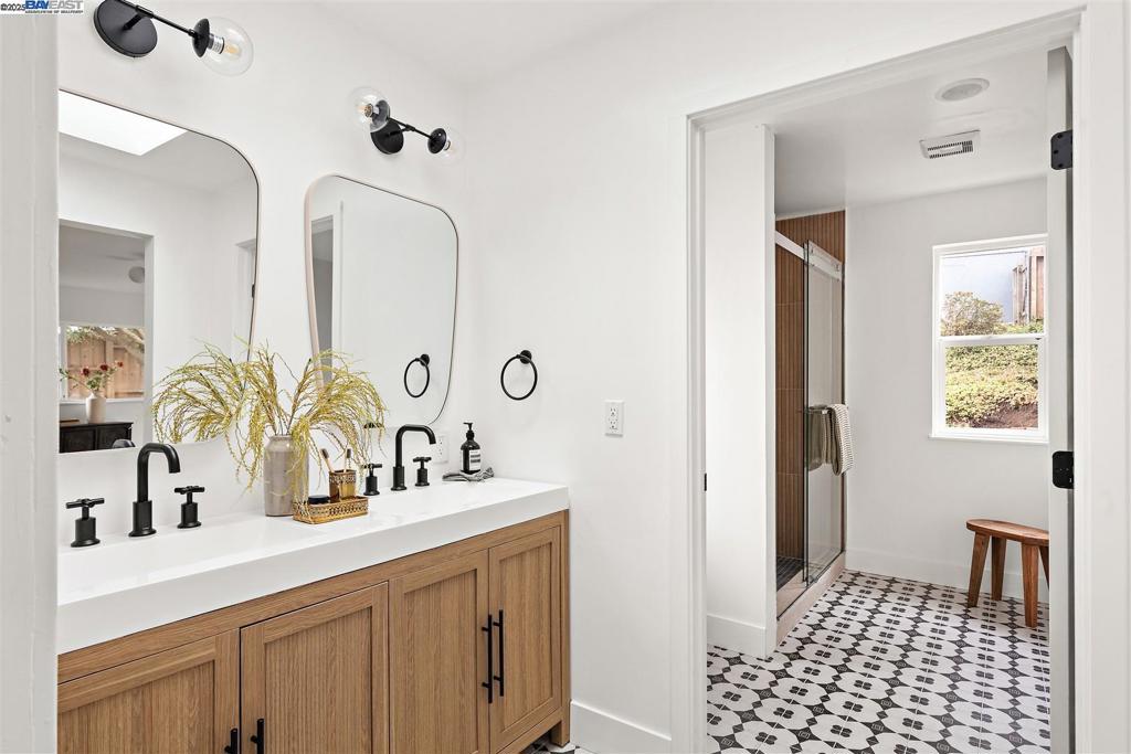 FAIRMONT - Residential