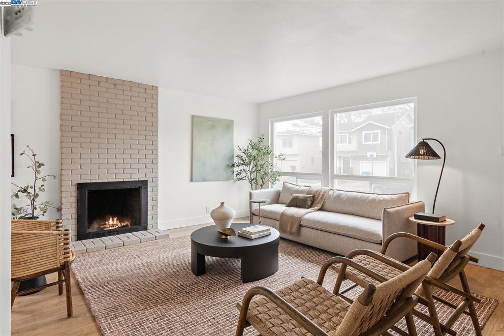 FAIRMONT - Residential