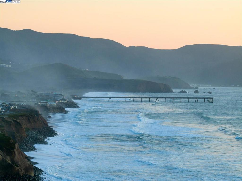 FAIRMONT - Residential